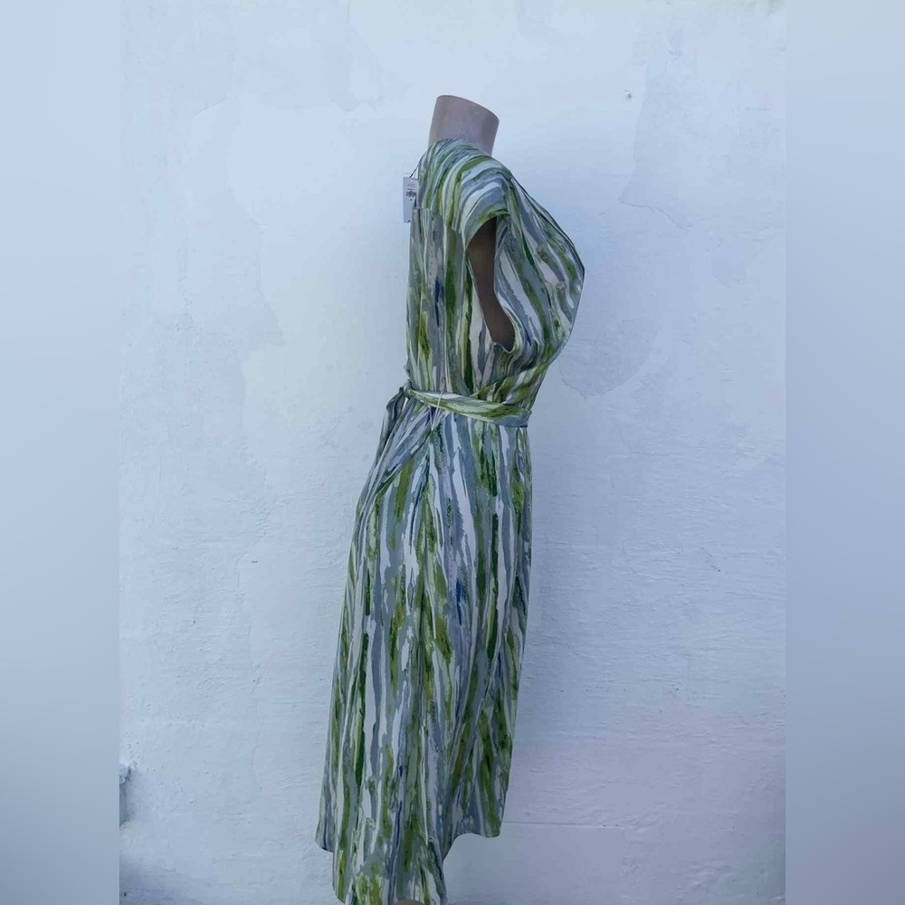 Banana Republic Green and White Midi Dress - Picture 2 of 7
